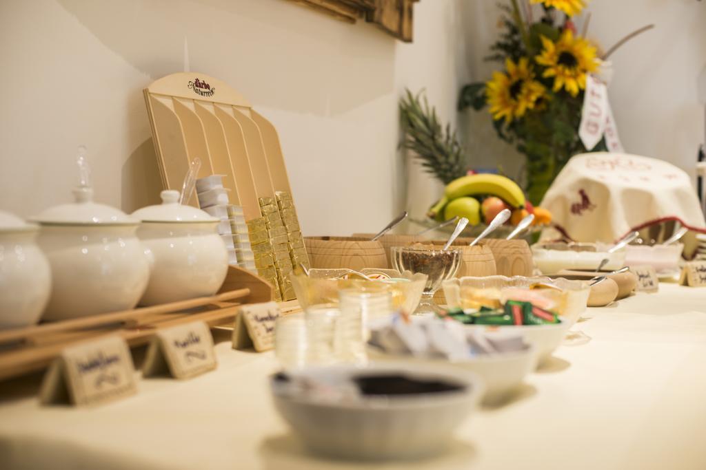 Hotel-Restaurant Burgblick Дорфгащайн Екстериор снимка