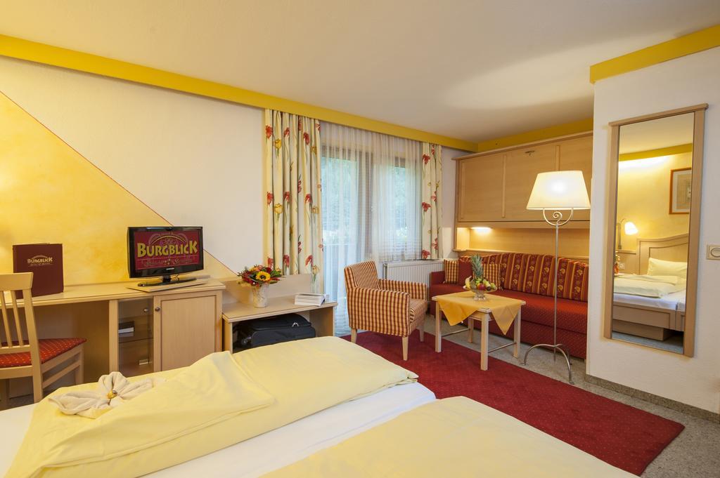 Hotel-Restaurant Burgblick Дорфгащайн Стая снимка