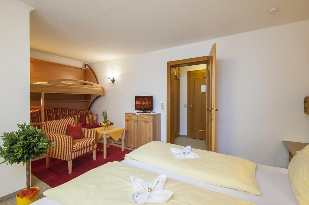Hotel-Restaurant Burgblick Дорфгащайн Стая снимка