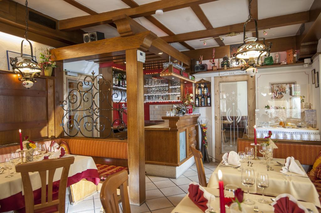 Hotel-Restaurant Burgblick Дорфгащайн Екстериор снимка