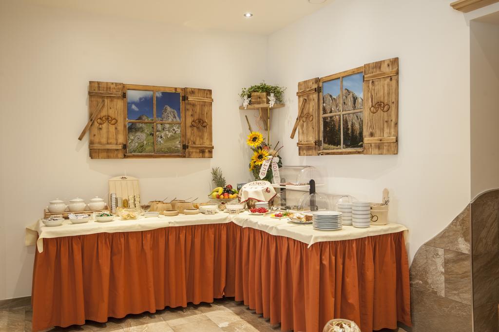 Hotel-Restaurant Burgblick Дорфгащайн Екстериор снимка