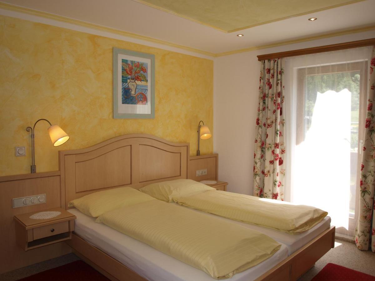 Hotel-Restaurant Burgblick Дорфгащайн Стая снимка