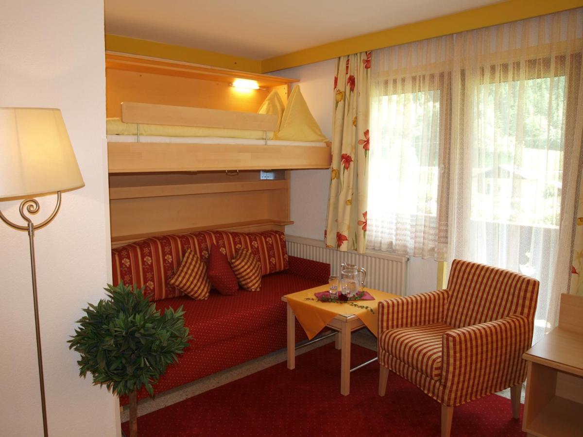 Hotel-Restaurant Burgblick Дорфгащайн Стая снимка